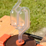 Lid with airlock for homemade fermenter