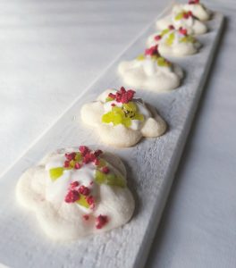 mini plant-based pavlova